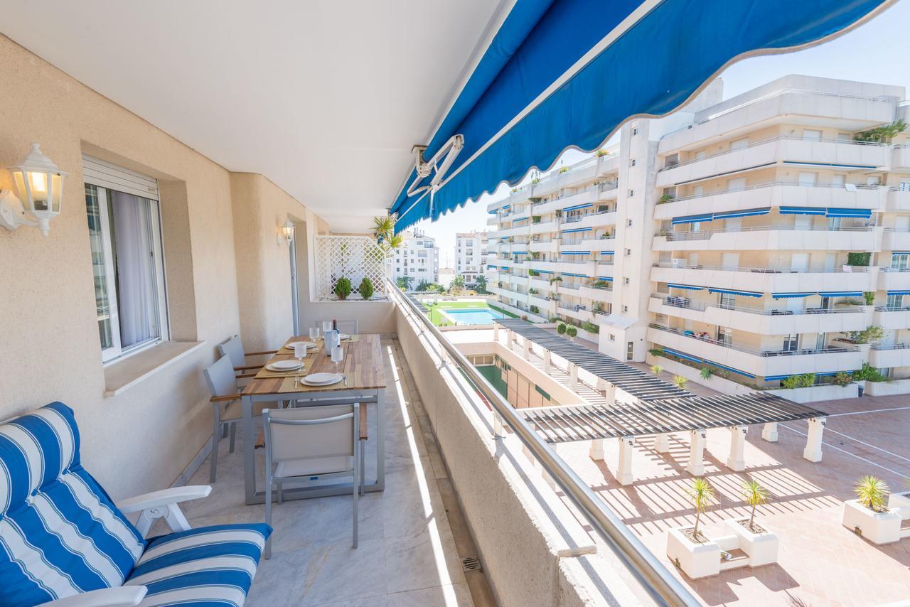 Marina De Banus Apartment ماربيا المظهر الخارجي الصورة