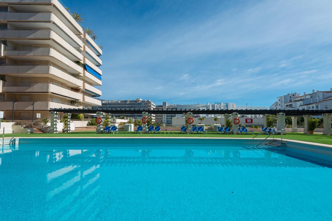 Marina De Banus Apartment ماربيا المظهر الخارجي الصورة